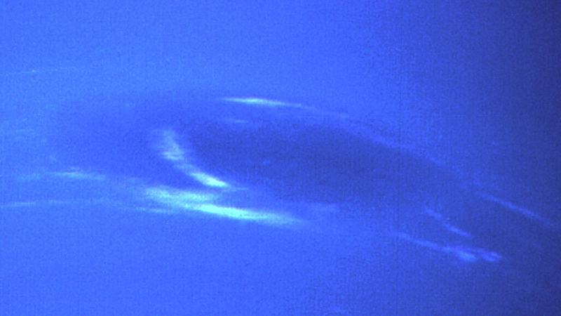 La Grande Macchia Scura di Nettuno fotografata da Voyager 2