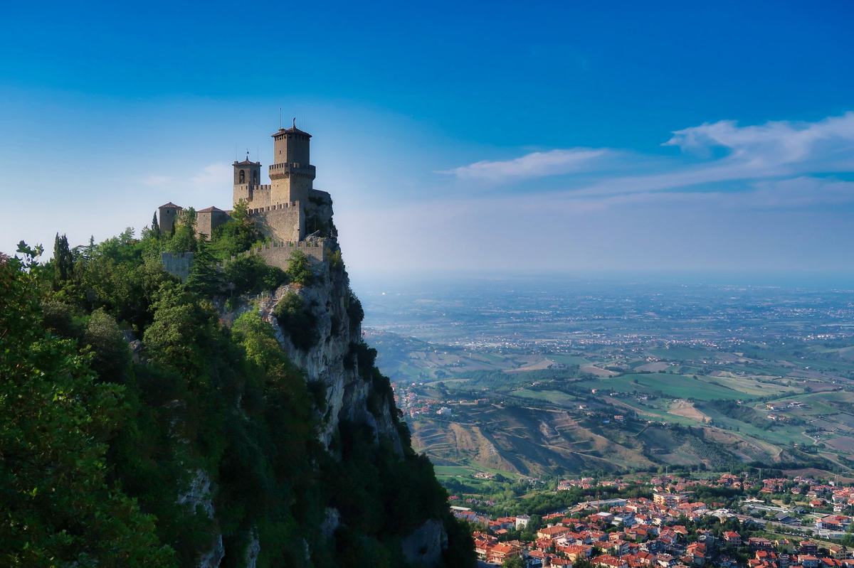 San Marino: La Repubblica più Antica del Mondo Ancora Esistente