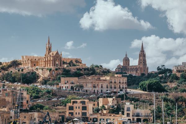 Malta: Malý ostrovní souostav se 7 000 let historie