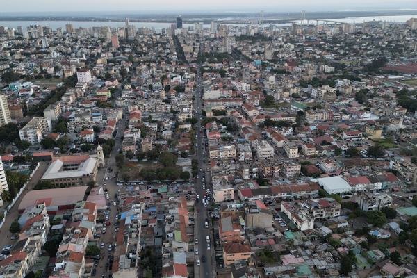 Mozambique: An Indian Ocean Country Shaped by Two Languages and a Long Coast
